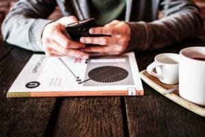 Read more about the article Usando SMS para pequenos e médios negócios (custo x benefícios).